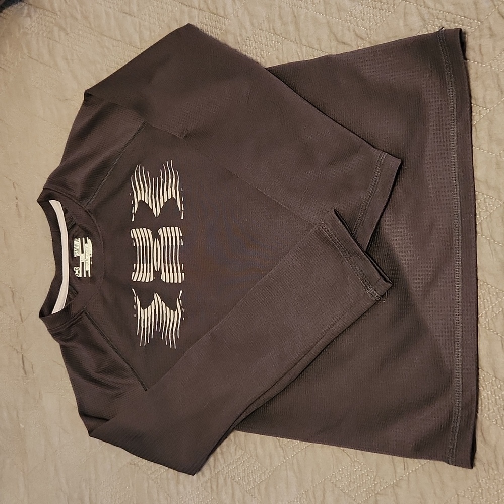 Under Armour kids long sleeve all season shirt